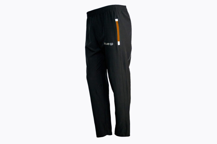 Pantalón Sudadera TrackPant Negro Terracota Zue Sports Colección 2024 Frente